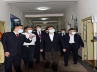 全国人大常委、全国人大监察和司法委副主任徐显明莅临好孩子学校调研指导工作