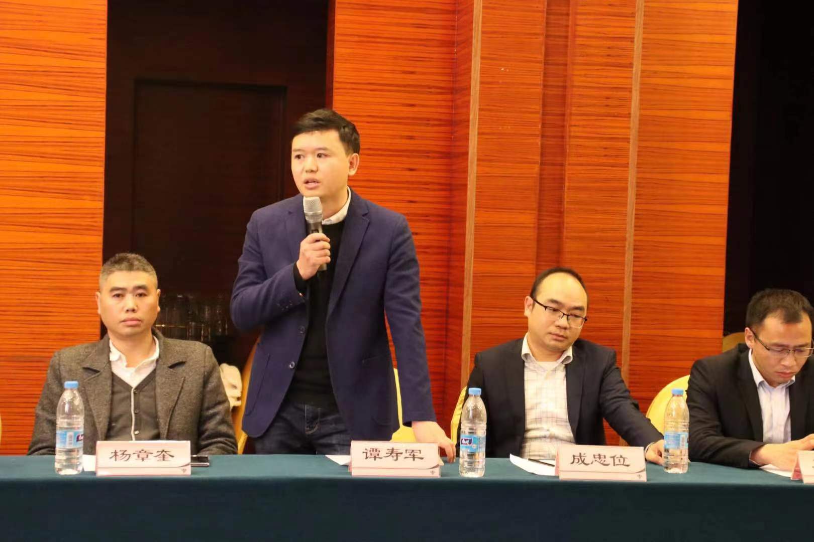 {xunruicms_img_title}